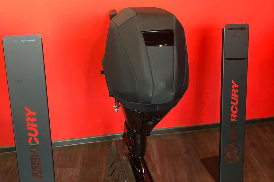 Колпак из неопрена на лодочный мотор от 25 л.с.